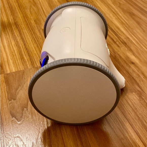 Skymee Owl Robot Camera Treat Dispenser - Picture 4 of 12